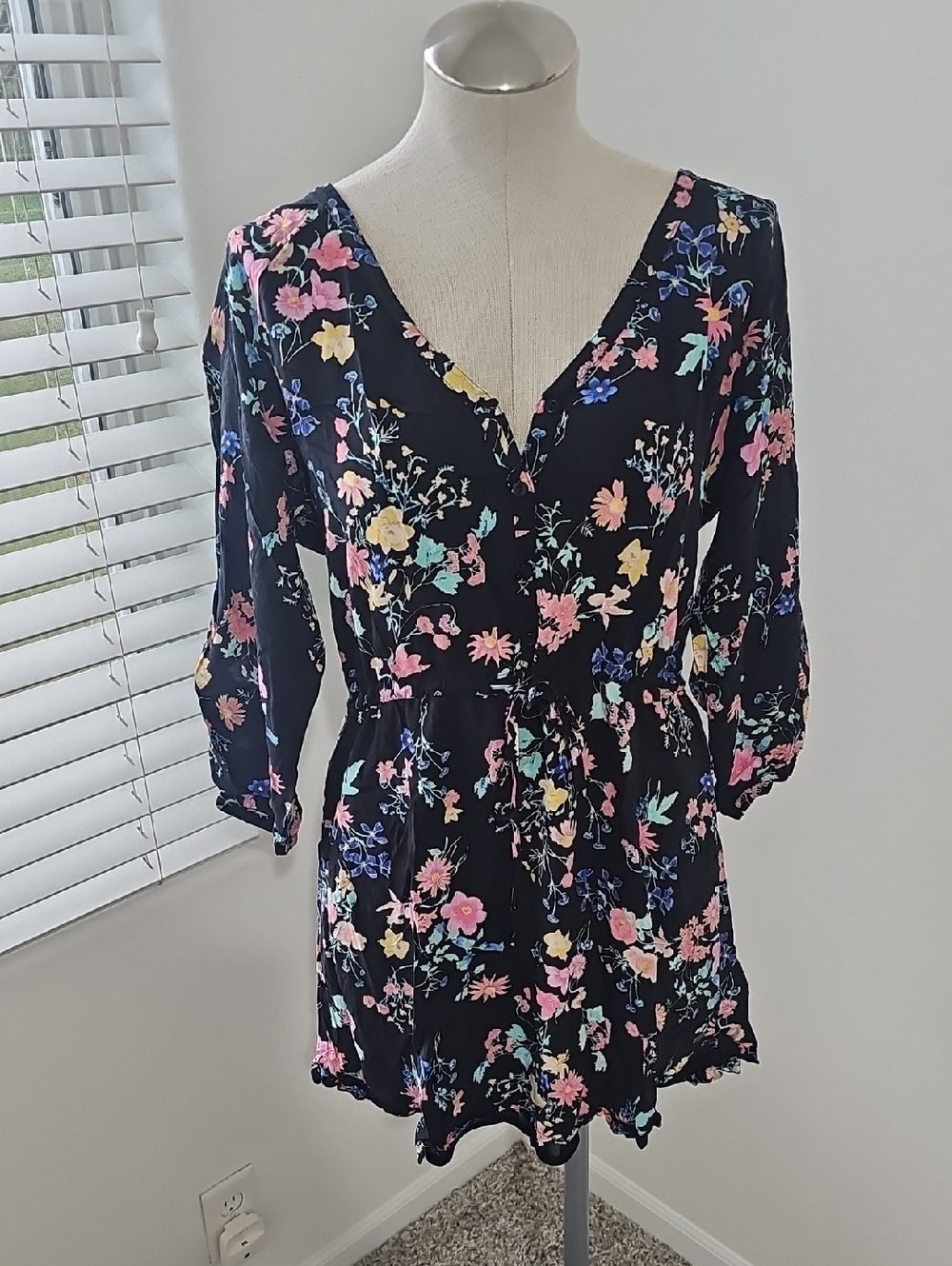 O'Neill Black Floral V-Neck Synch Dress